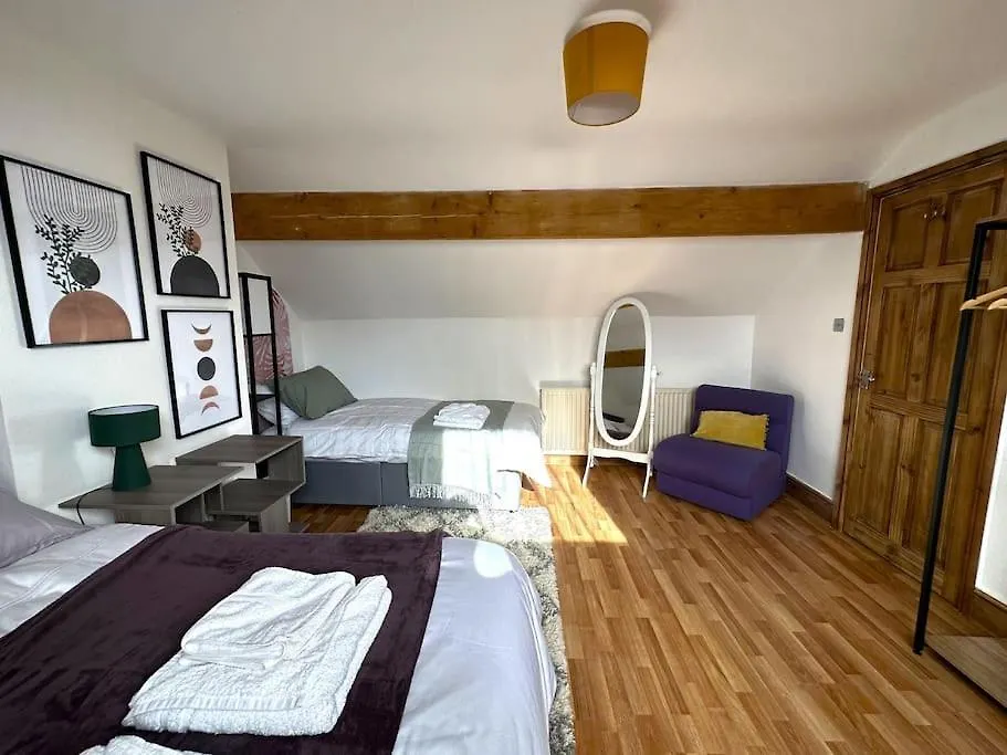 Leeds Cosy House Villa 0*, Leeds (West Yorkshire) Birleşik Krallık